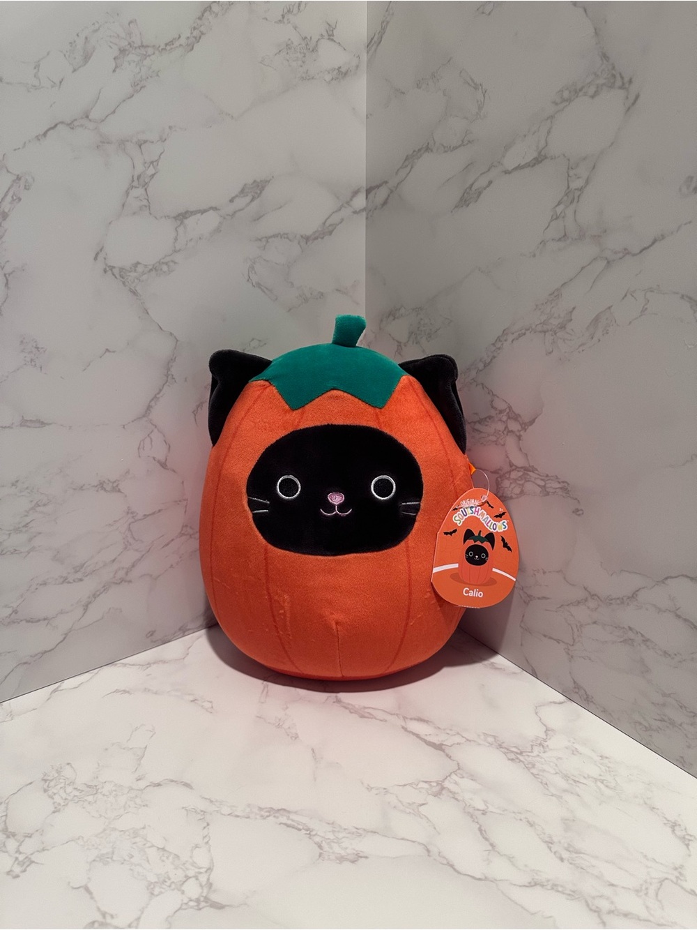 8in Calico the Pumpkin Cat Squishmallows